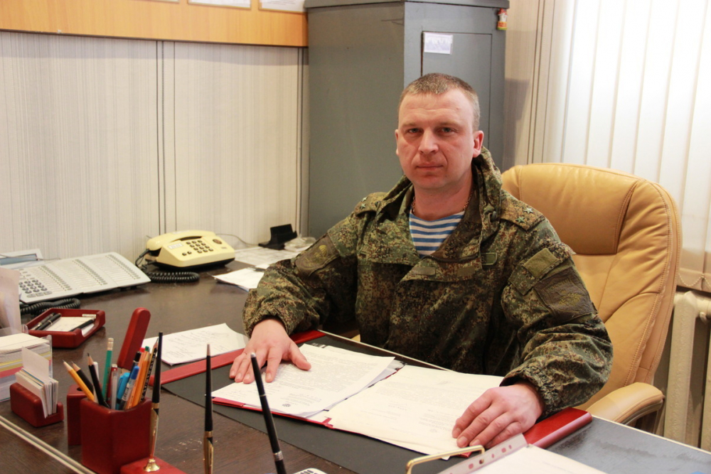 Заместитель командира 56 ОДШБР Владимир Бучин: «Этот праздник олицетворяет славу российского оружия, храбрость и честь воинов»