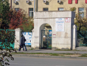 Ловко придумали: и медикаменты в больницы не поставляли, и деньги за лекарства, самими больными купленные, не возвращали! - камышане