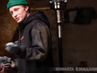 Как камышинский актер Вячеслав Чепурченко замуровал себя в стену, прячась от рэпера Егора Крида 
