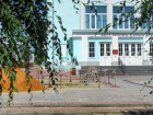 В Камышине затянулись земляные работы у нового плоскостного фонтана на улице Пролетарской
