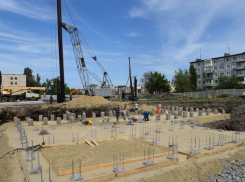 Администрация Камышина поменяла подрядчика на строительстве детсада в восьмом микрорайоне, причины замены не озвучиваются