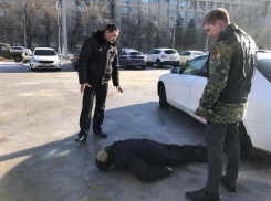 Покупатель насмерть разбился на ступеньках торгового центра, - «Блокнот Волгограда»