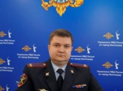 Уволенному из-за «покатушек» певицы Анет Сай волгоградскому полицейскому не удалось восстановиться в должности