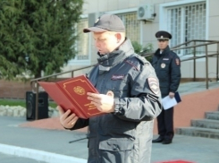    Камышинские полицейские стреляли на меткость из пистолета Макарова