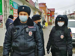Могут ли полицейские ходить по квартирам и просить расписаться? - камышанка