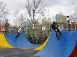 Власти Камышина планируют открыть две детско-юношеских площадки со скейтбордингом у воды