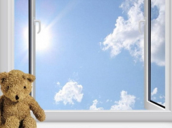 Следственный отдел в Камышине возбудил уголовное дело в отношении матери разбившегося насмерть трехлетнего малыша