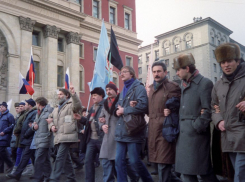 Ситуацию в России сравнили с СССР в период развала: «закручивание гаек», отсутствие идеологической стратегии, раскол элит, - «Блокнот - Россия»