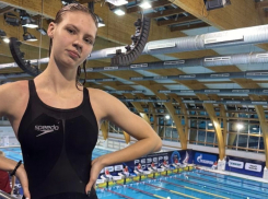 Красавица-спортсменка из Камышина и ее звездный заплыв получили бурные аплодисменты на родине