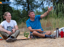 В Волго-Ахтубинской пойме появился палаточный лагерь бастующих, с которыми  вместе протестует и депутат Облдумы журналист Александр Осипов
