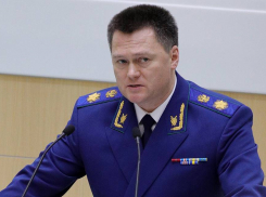 Генпрокурор России Игорь Краснов поручил провести проверку цен тестов на коронавирус