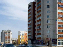 Приставы в Волгоградской области приостановили прием и закрыли офисы для посетителей из-за «омикрона» 