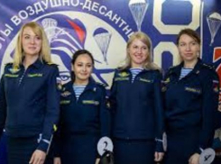 Гвардии капитан Анна Жумаева из Камышина не стала «Красой ВДВ - 2020», но удостоилась звания «Мисс Позитив»