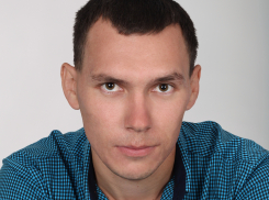 Молодой артист Камышинского драмтеатра Евгений Черепанов удостоен  губернаторской стипендии в 2022 году