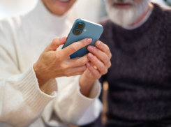 МегаФон запустил платформу, где можно подключить тарифы других операторов