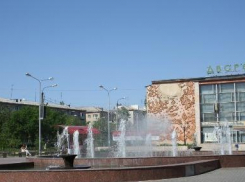 Администрация Камышина дает понять, что обещанного Станиславом Зинченко нового общественного туалета к 350-летию города  не появится