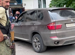 Колонну краснодарских волонтёров обстреляли в Донбассе (ВИДЕО)