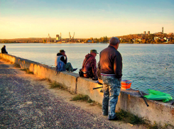 Чтобы защититься от гриппа, укол себе поставили 700 тысяч человек в Волгоградской области, но камышане - не в передовиках вакцинации