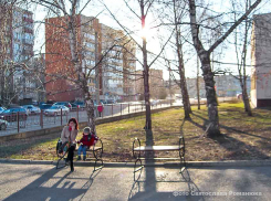 Администрация Камышина выставила на голосование по обновлению за счет областного бюджета и без того благоустроенные территории