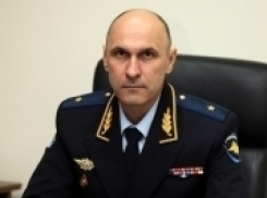 Генерал-майор юстиции из Волгограда вошел в число 11 генералов, которых 6 апреля освободил от занимаемых должностей своим указом президент 