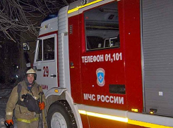 В Камышине на месте пожара ночью 15 декабря спасатели обнаружили труп
