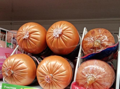 Мать взяла в напарницы дочь, чтобы воровать еду из магазинов