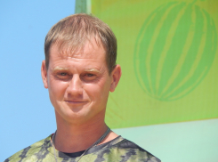 Королем Арбузного фестиваля в Камышине стал 25-килограммовый арбуз Александра Эйриха