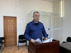 Как в администрации Николаевского района, что напротив Камышина через Волгу, начальница казенного учреждения «увела» из бюджета 6 миллионов