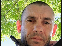 В Камышине простятся с бойцом СВО Евгением Крапивиным