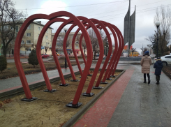 Глава Камышина Станислав Зинченко пообещал открыть Аллею любви на улице Терешковой «повторно»