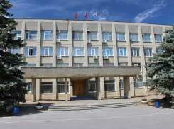 В Камышине заместитель председателя Комитета по управлению имуществом  привлечён к административной ответственности 