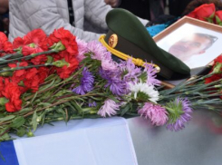 «Спи спокойно. Победа будет за нами» - в селе Костарево Камышинского района похоронили погибшего в СВО бойца