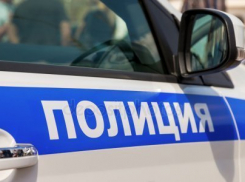 22-летнего «закладчика» сильнодействующих наркотиков задержали  оперативники на улице Короленко в Камышине
