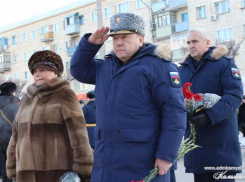 Вахта памяти Героев Отечества, ознаменовавшая 2016 год в Камышине, идет по России