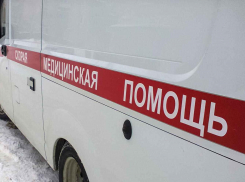 В Камышине смертельно раненый окровавленный мужчина выбежал из дома на улицу, но было уже поздно...