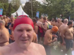 Экс-депутат Госдумы от Волгоградской области, миллиардер Савченко переплыл Босфор 