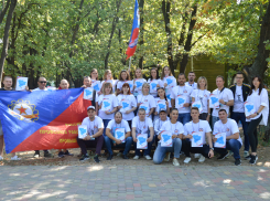 Алена Чашкина и Илья Головин с предприятия «Камышинский Текстиль» достойно представили коллег на молодежном отраслевом форуме