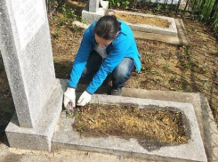 В связи с ранней весной администрация Камышина организовала один автобусный рейс до кладбища и обратно
