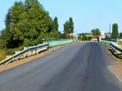 В Камышинском районе в 2024 году отремонтируют мост через Иловлю у села Лебяжье