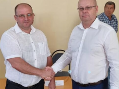 Принципиальные депутаты в городе Ленинске Волгоградской области удалили в отставку главу сегодня, 8 февраля