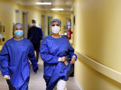 Кривая заболеваний COVID в Волгоградской области не желает «опускаться»