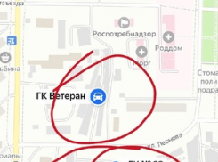 Камышане через соцсети посылают SOS главе города Станиславу Зинченко и просят отреагировать «хоть как-то» на больной вопрос