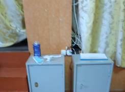 В ТИК Камышинского района по поводу пропавшей «пломбы» с сейфа с бюллетенями дали понять: «пломба»... виновата сама, что отклеилась