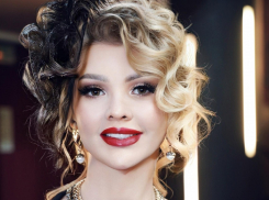 57-летняя королева парфюмерии из Волгограда выиграла корону «Миссис России», - «Блокнот Волгограда»