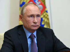 «Мы же с вами знаем, что надо делать в таких случаях», - Владимир Путин о росте цен на продукты первой необходимости