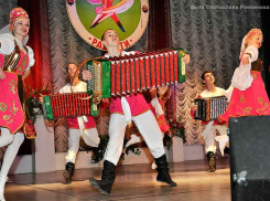 Администрация Камышина зовет горожан взять пригласительные билеты на Рождественский концерт в ДК «Текстильщик»