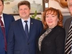 Почему камышинский сайт «Кампорт» то и дело закрывается на «замок»