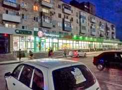 Этот сквозной проезд в бухте каждый день угрожает чьей-то безопасности, - камышане