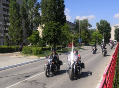 Администрация Камышина сообщила о прибытии в город мотопробега байкеров из Волжского