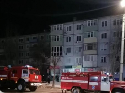 В Камышине в 5-м микрорайоне случился пожар из-за замкнувшей проводки